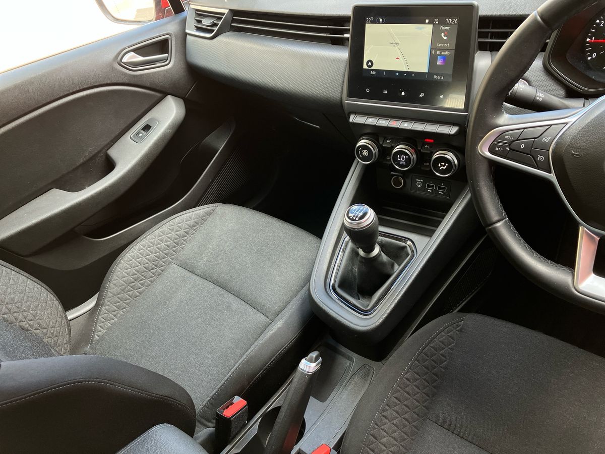 Used Renault Clio 2022 for sale - 76693721: Photo 17