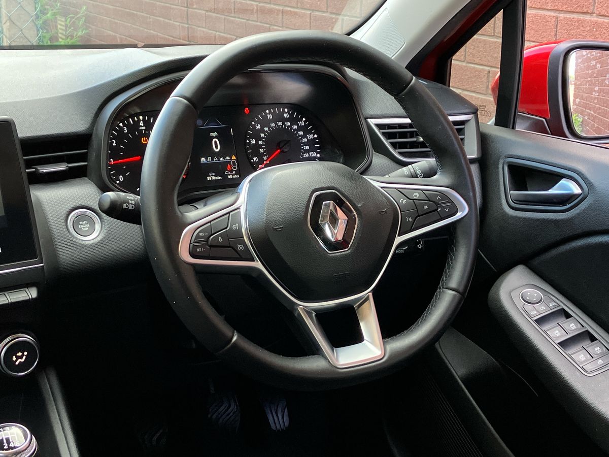 Used Renault Clio 2022 for sale - 76693721: Photo 44