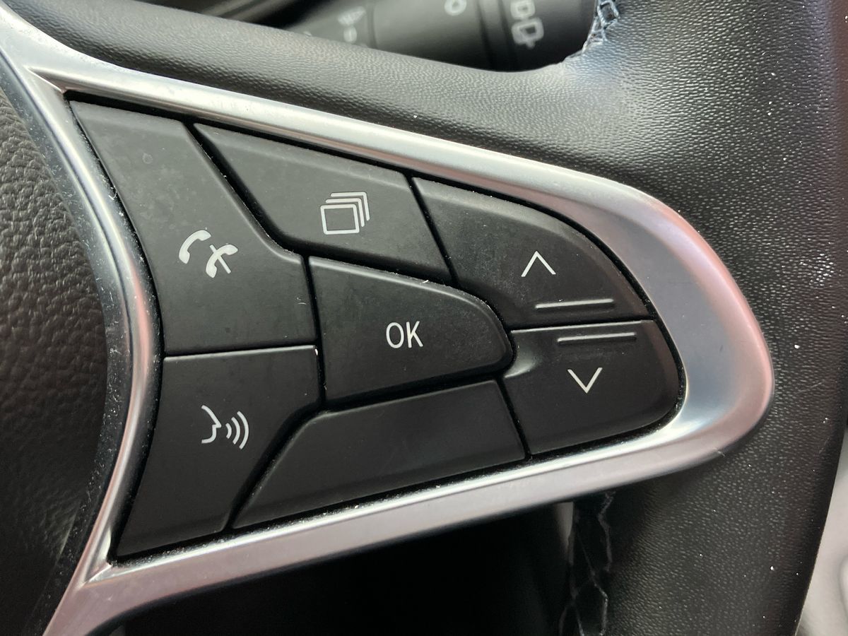 Used Renault Clio 2022 for sale - 76693721: Photo 46