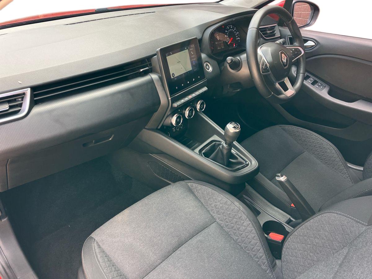 Used Renault Clio 2022 for sale - 76693721: Photo 6