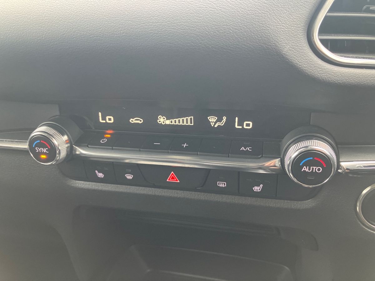 Used Mazda CX-30 2023 for sale - 76192194: Photo 12