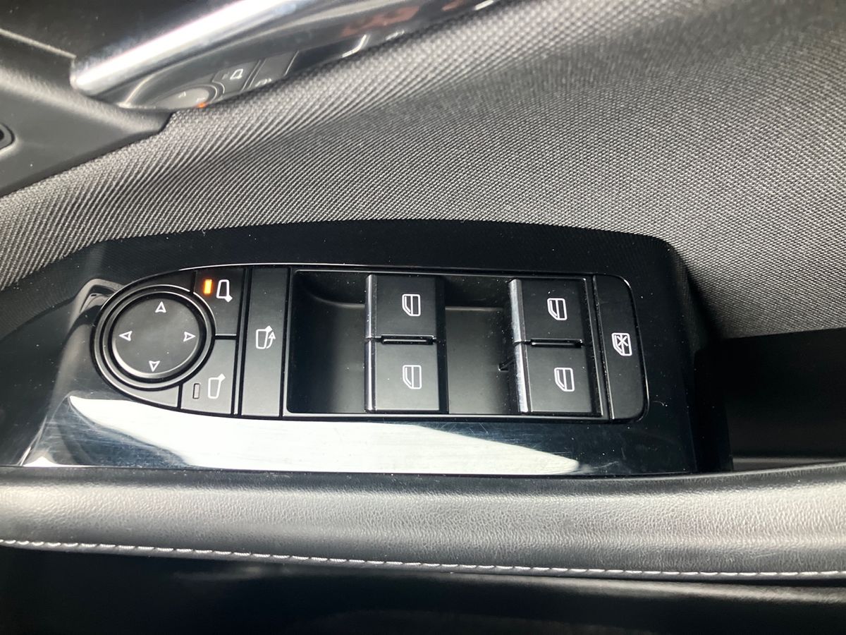 Used Mazda CX-30 2023 for sale - 76192194: Photo 18