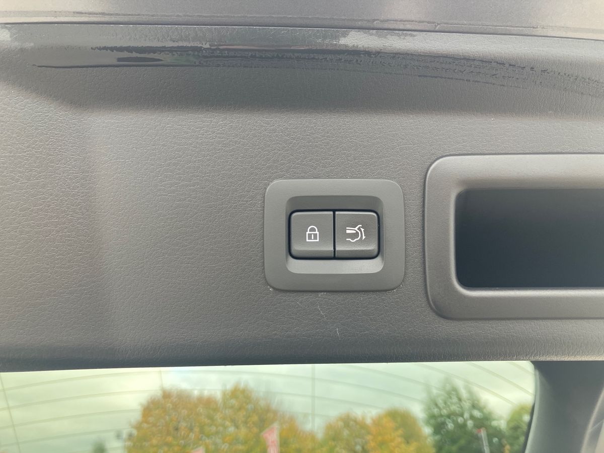 Used Mazda CX-30 2023 for sale - 76192194: Photo 21