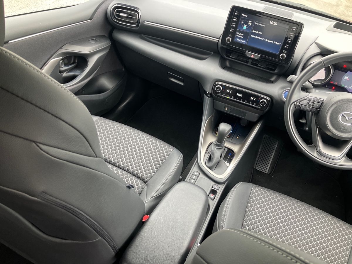 Used Mazda Mazda2 HYBRID 2023 for sale - 76045511: Photo 18