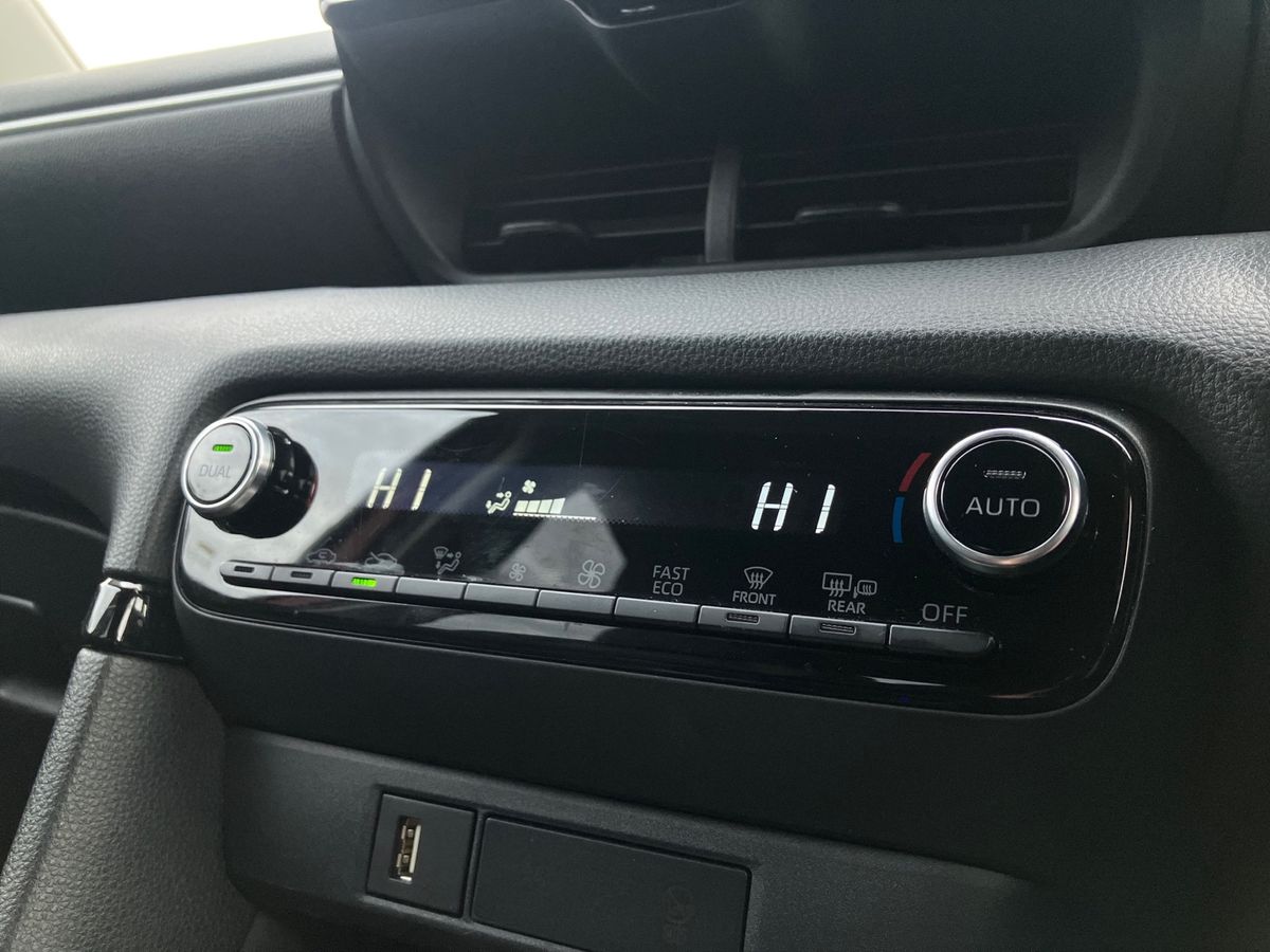 Used Mazda Mazda2 HYBRID 2022 for sale - 76958039: Photo 12