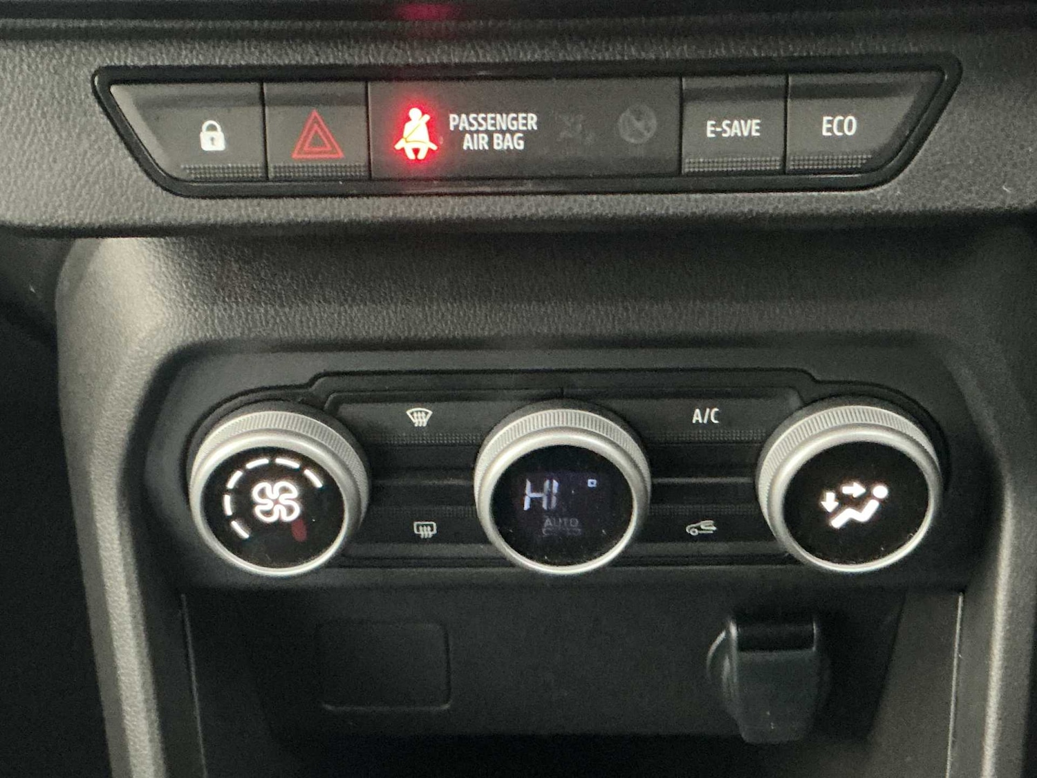 Used Dacia Jogger 2024 for sale - 76643523: Photo 11