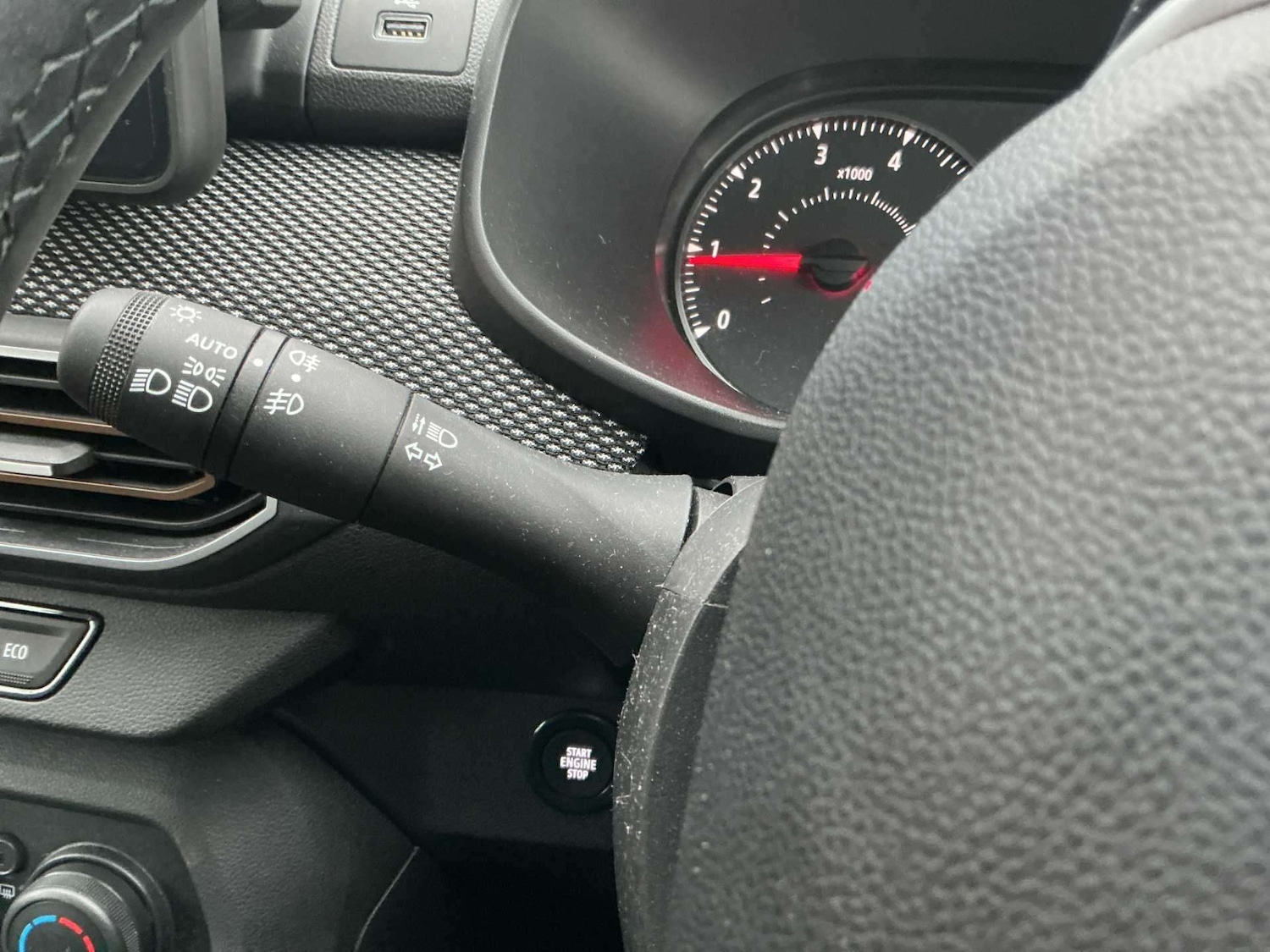 Used Dacia Sandero Stepway 2024 for sale - 77024322: Photo 26