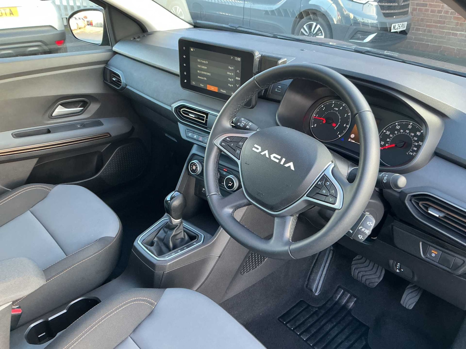 Used Dacia Sandero Stepway 2024 for sale - 76794928: Photo 14