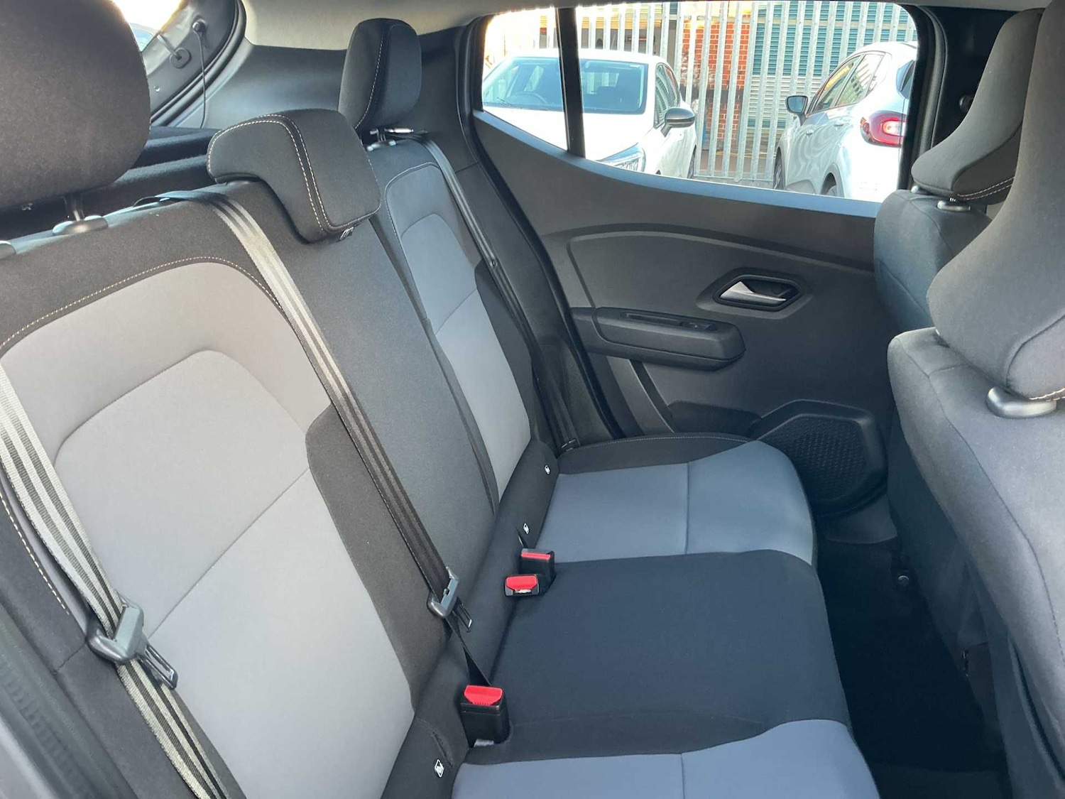 Used Dacia Sandero Stepway 2024 for sale - 76794928: Photo 15