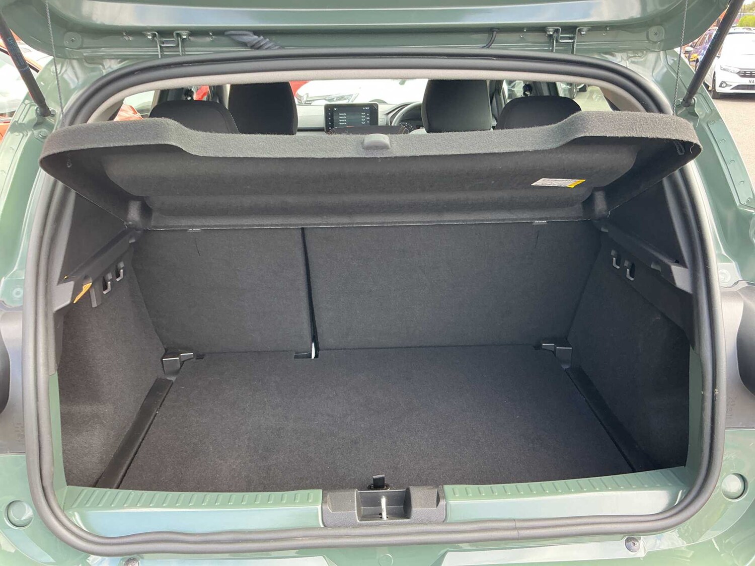 Used Dacia Sandero Stepway 2024 for sale - 78196497: Photo 16