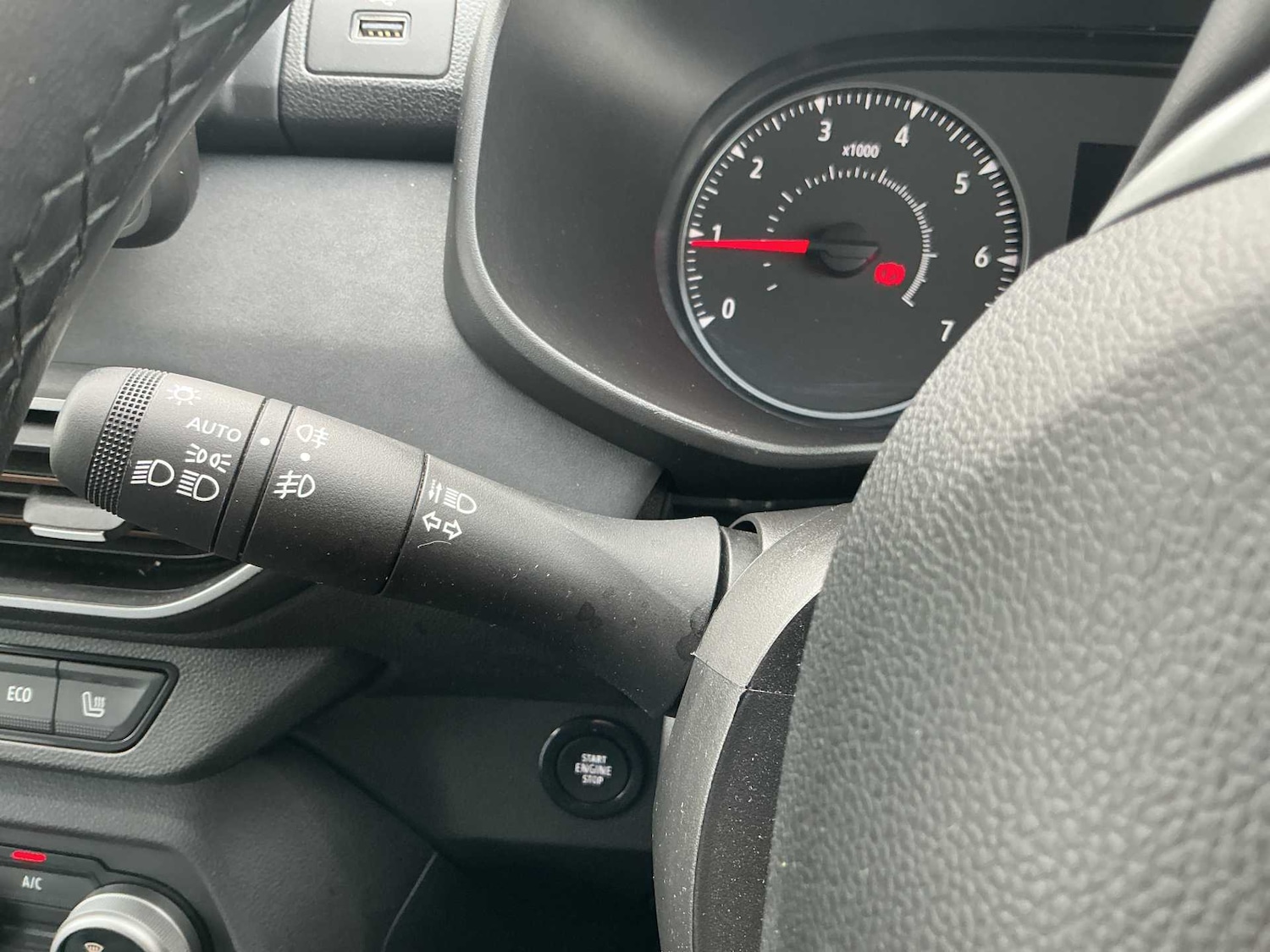 Used Dacia Sandero Stepway 2024 for sale - 78196497: Photo 25