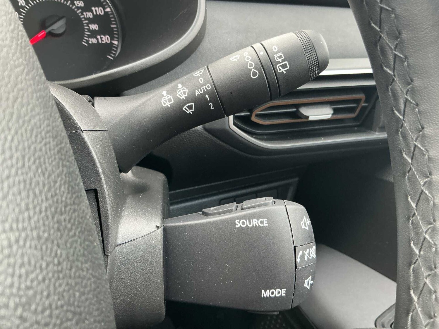 Used Dacia Sandero Stepway 2024 for sale - 78196497: Photo 26