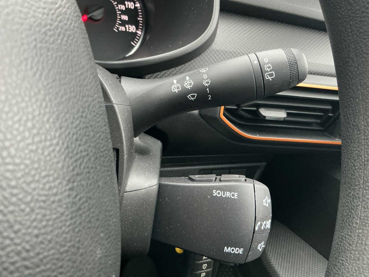 Used Dacia Sandero Stepway 2022 for sale - 76809384: Photo 26