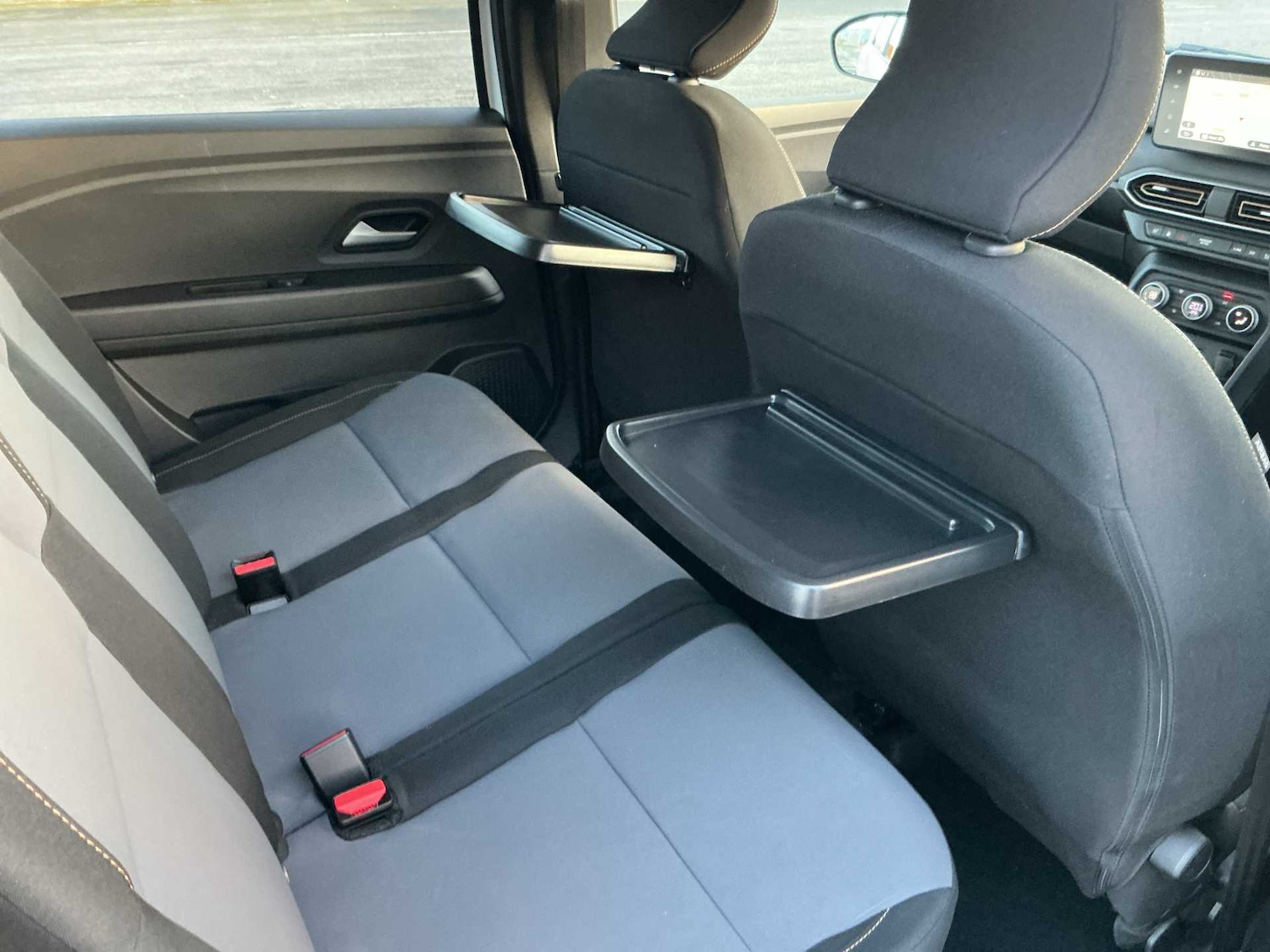 Used Dacia Jogger 2024 for sale - 77008319: Photo 32