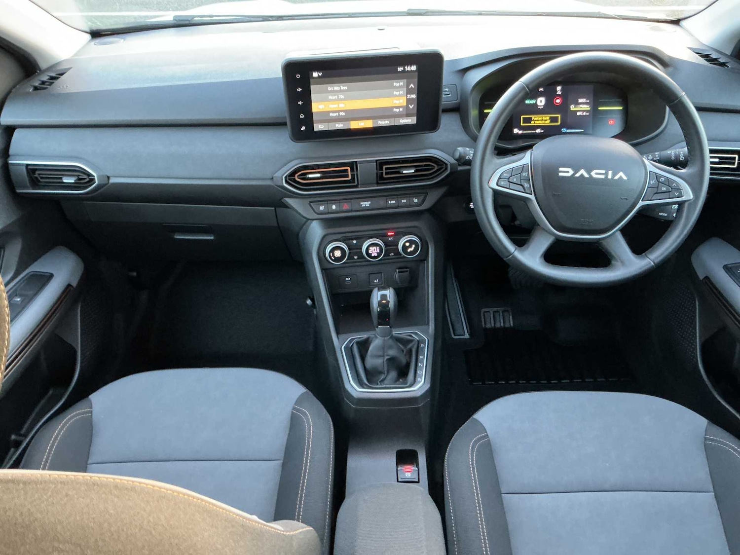 Used Dacia Jogger 2024 for sale - 77008319: Photo 8