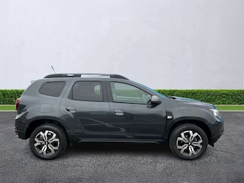 Used Dacia Duster 2023 for sale - 78545893: Photo