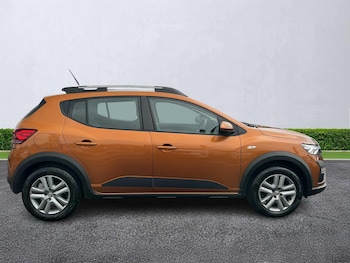 Used Dacia Sandero Stepway 2022 for sale - 76134342: Photo 3