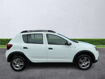 Used Dacia Sandero Stepway 2019 for sale - 78836844: Photo
