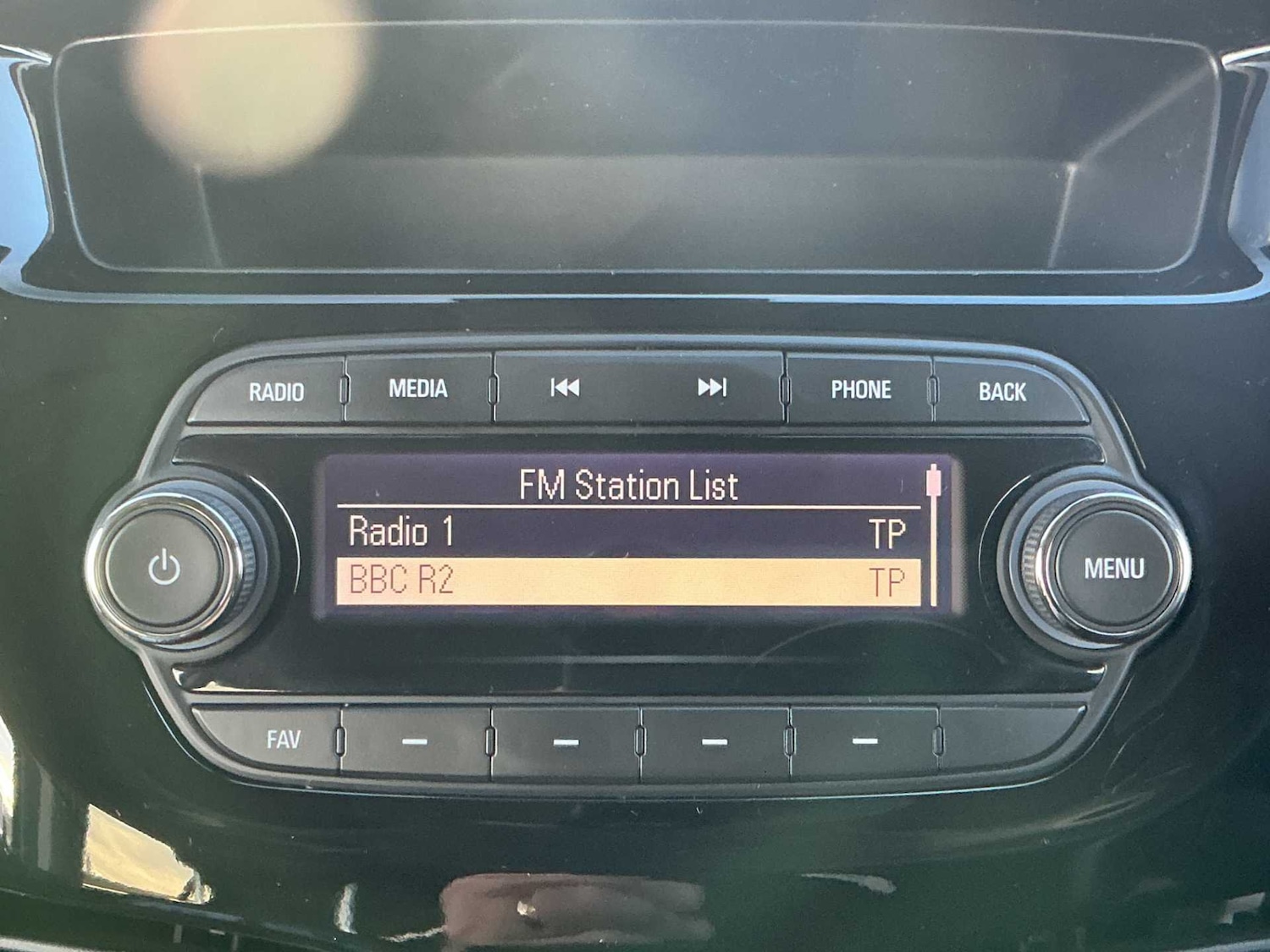 Used Vauxhall Viva 2017 for sale - 76383321: Photo 10