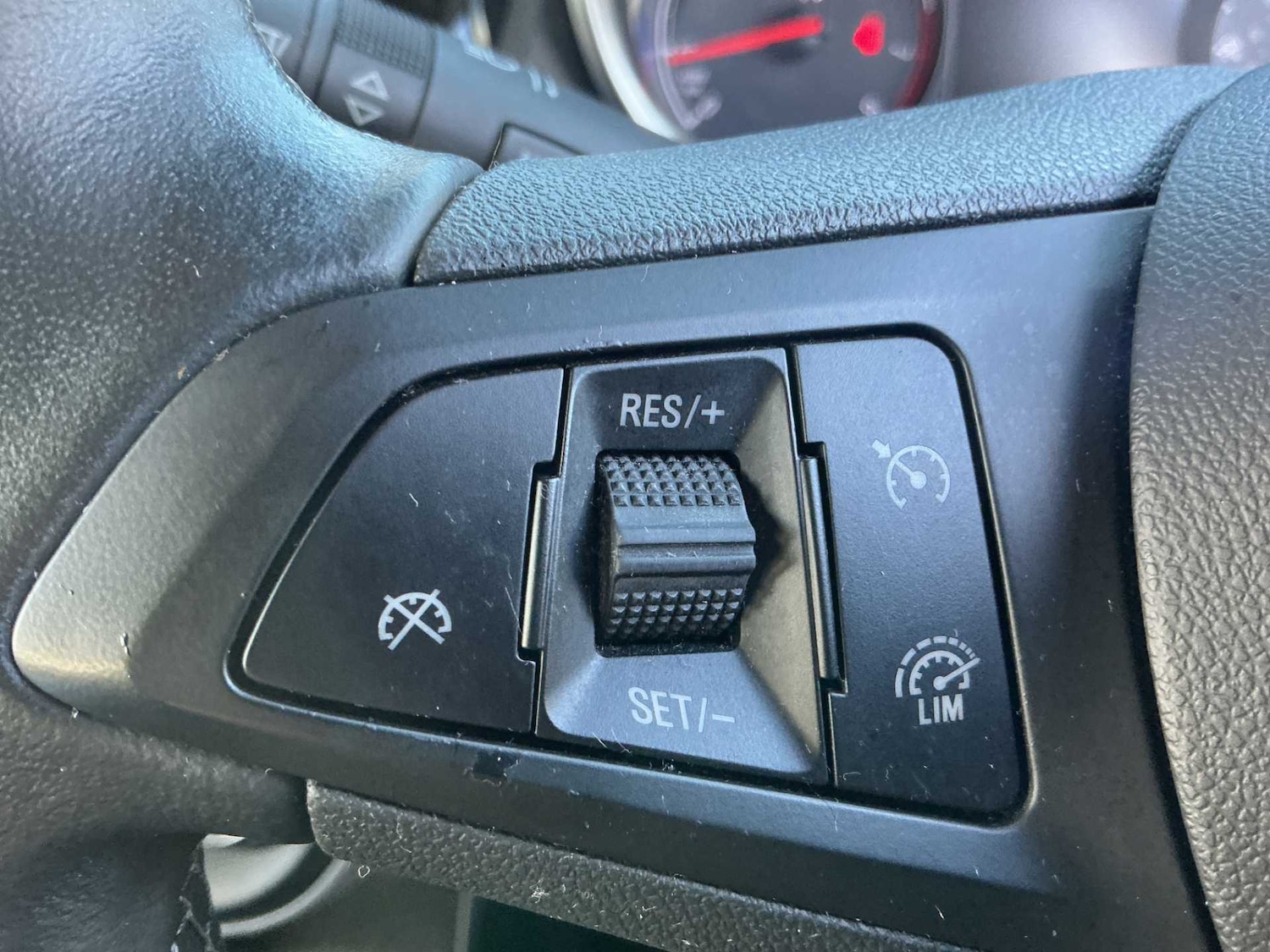 Used Vauxhall Viva 2017 for sale - 76383321: Photo 22