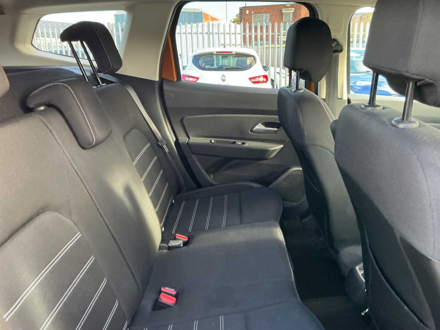 Used Dacia Duster 2018 for sale - 76449650: Photo 15