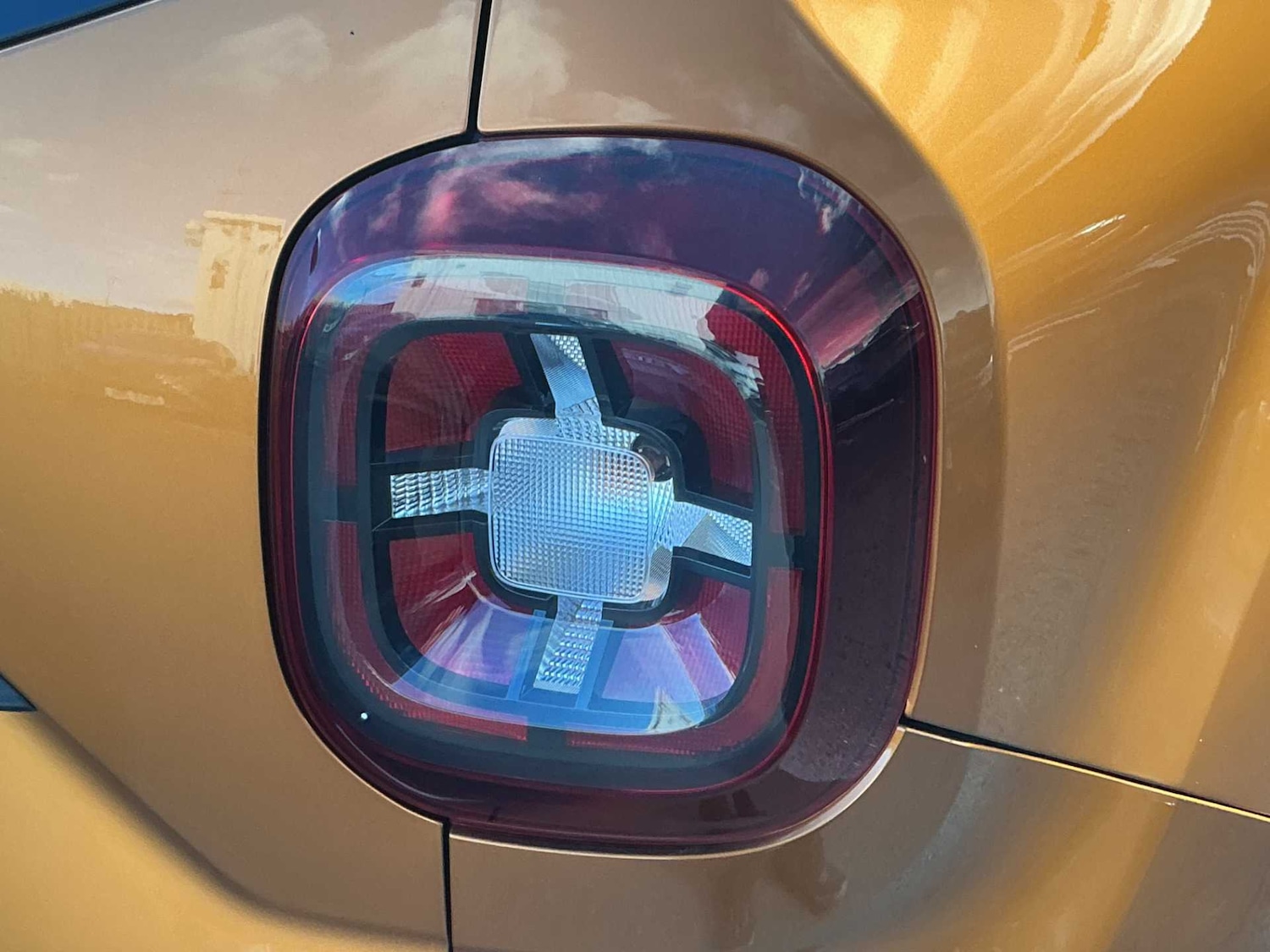 Used Dacia Duster 2018 for sale - 76449650: Photo 28