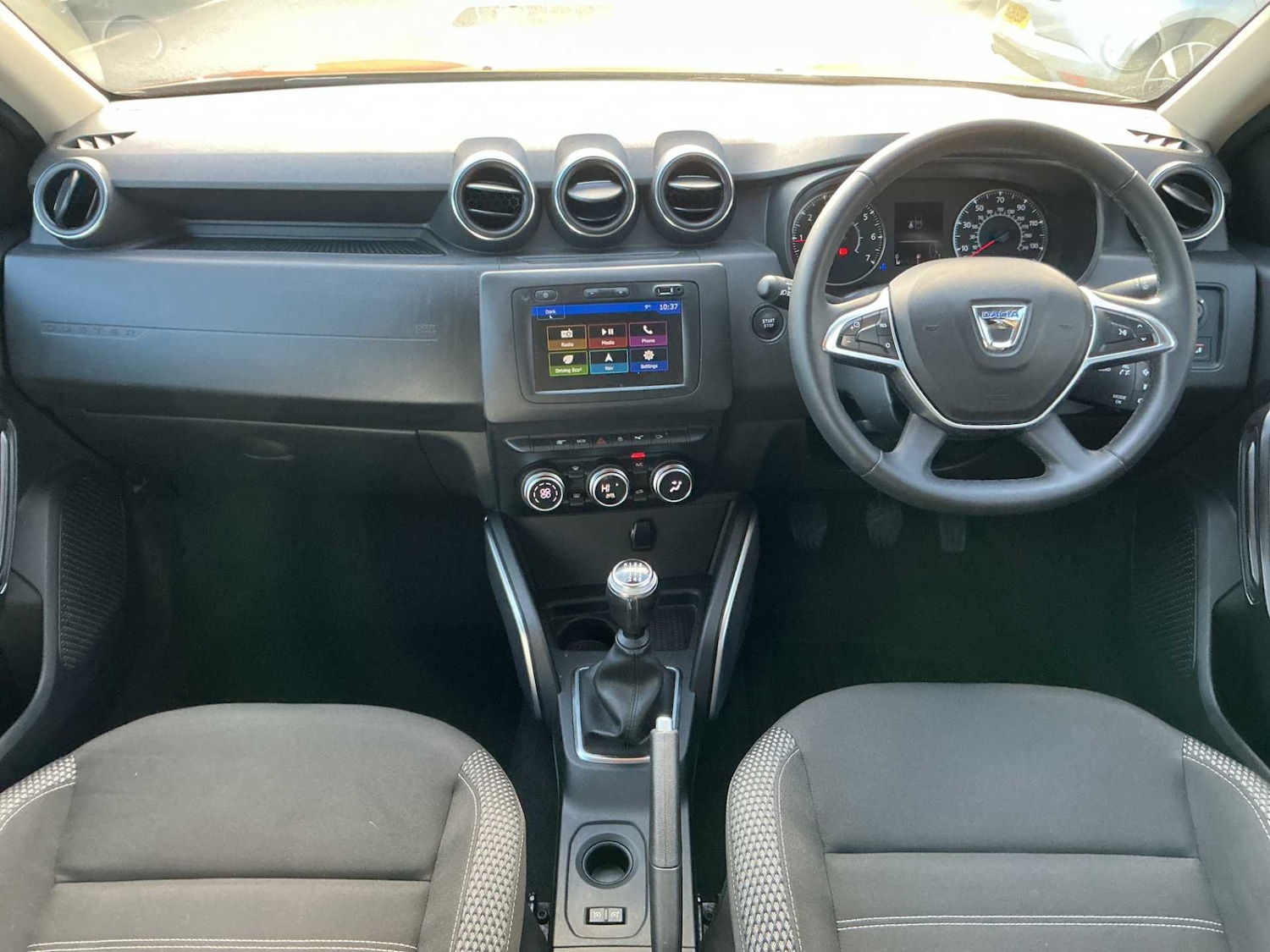 Used Dacia Duster 2018 for sale - 76449650: Photo 8