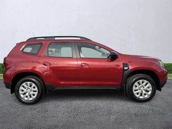 Used Dacia Duster 2022 for sale - 79297925: Photo