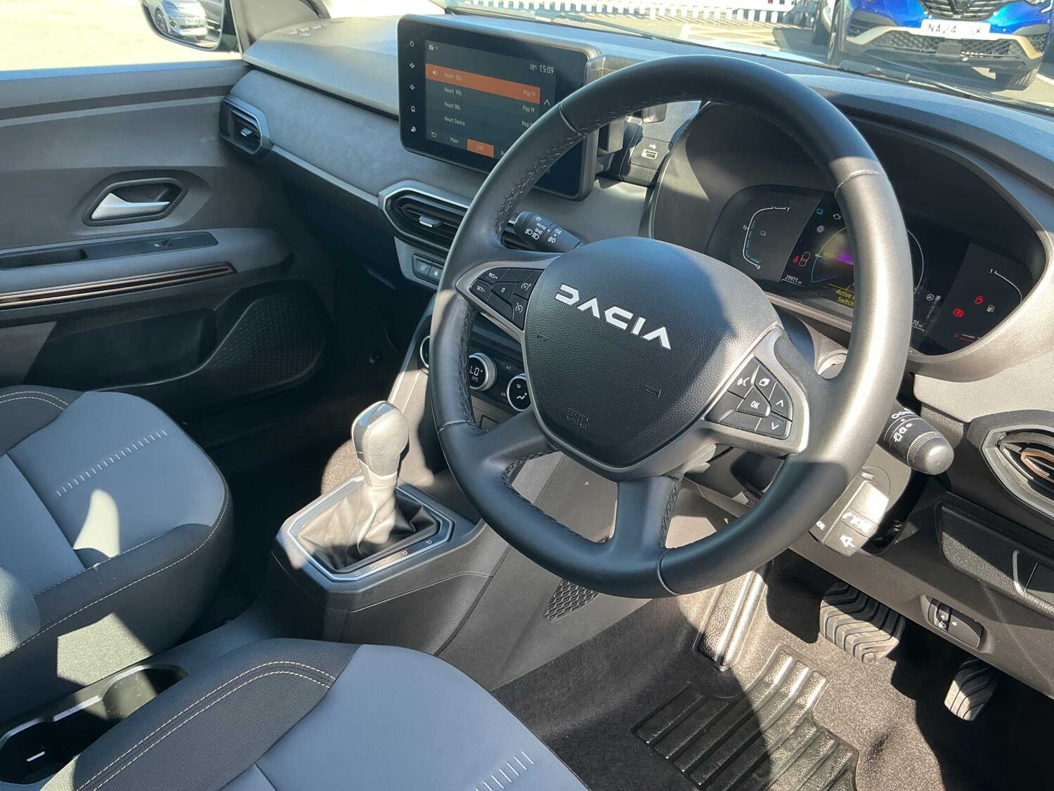 Used Dacia Jogger 2024 for sale - 78193924: Photo 14