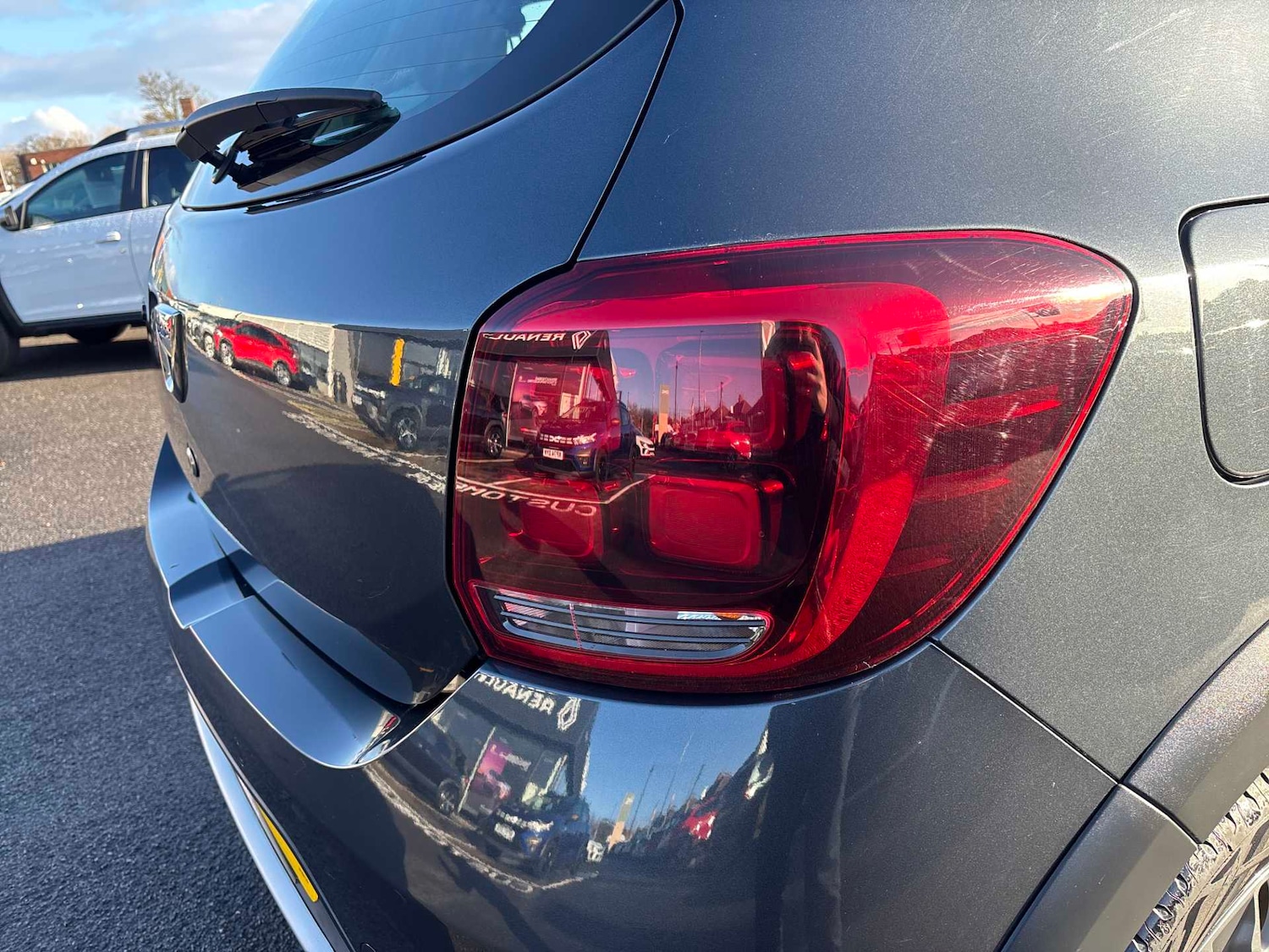 Used Dacia Sandero Stepway 2020 for sale - 76694641: Photo 28