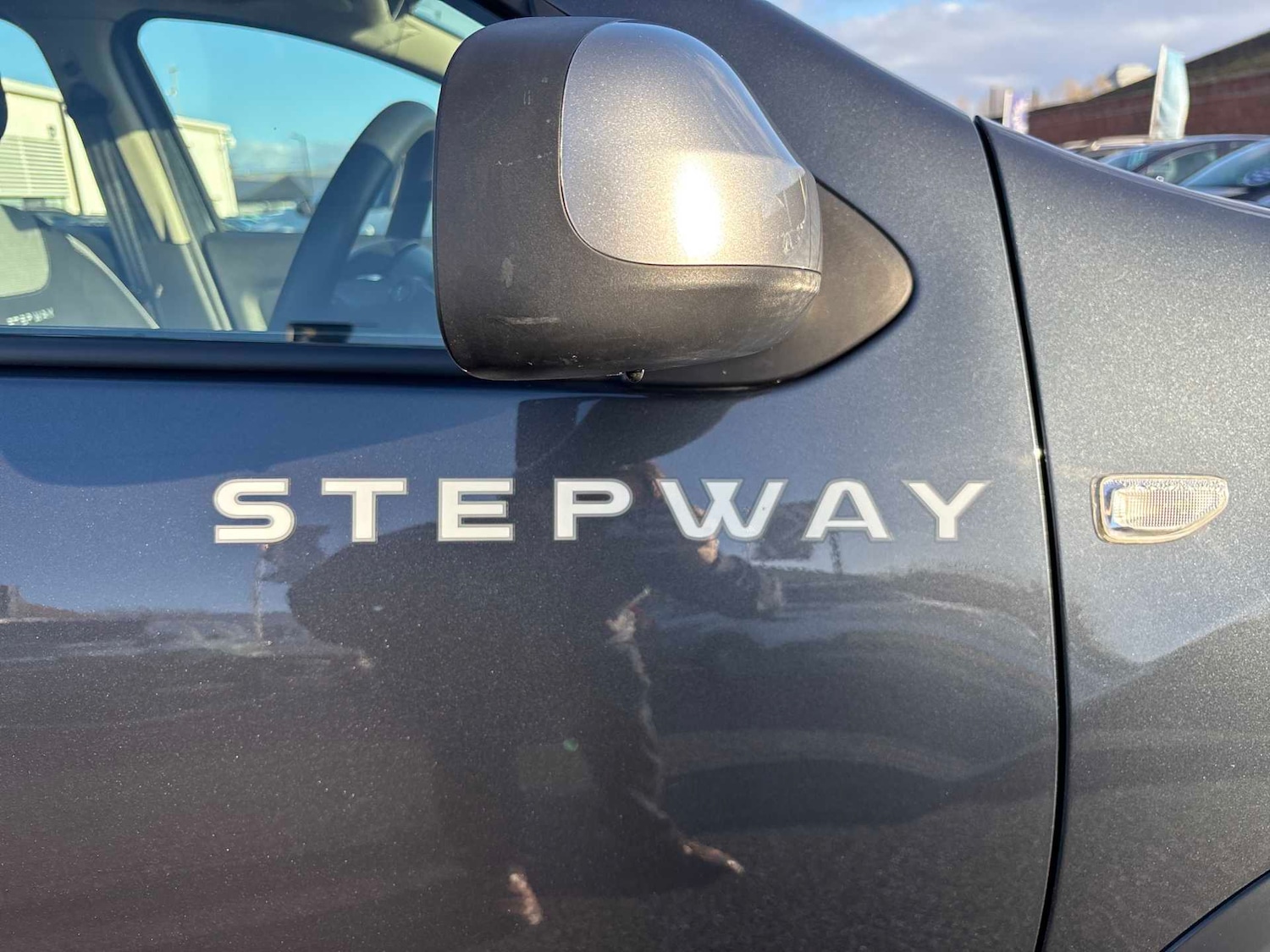 Used Dacia Sandero Stepway 2020 for sale - 76694641: Photo 29