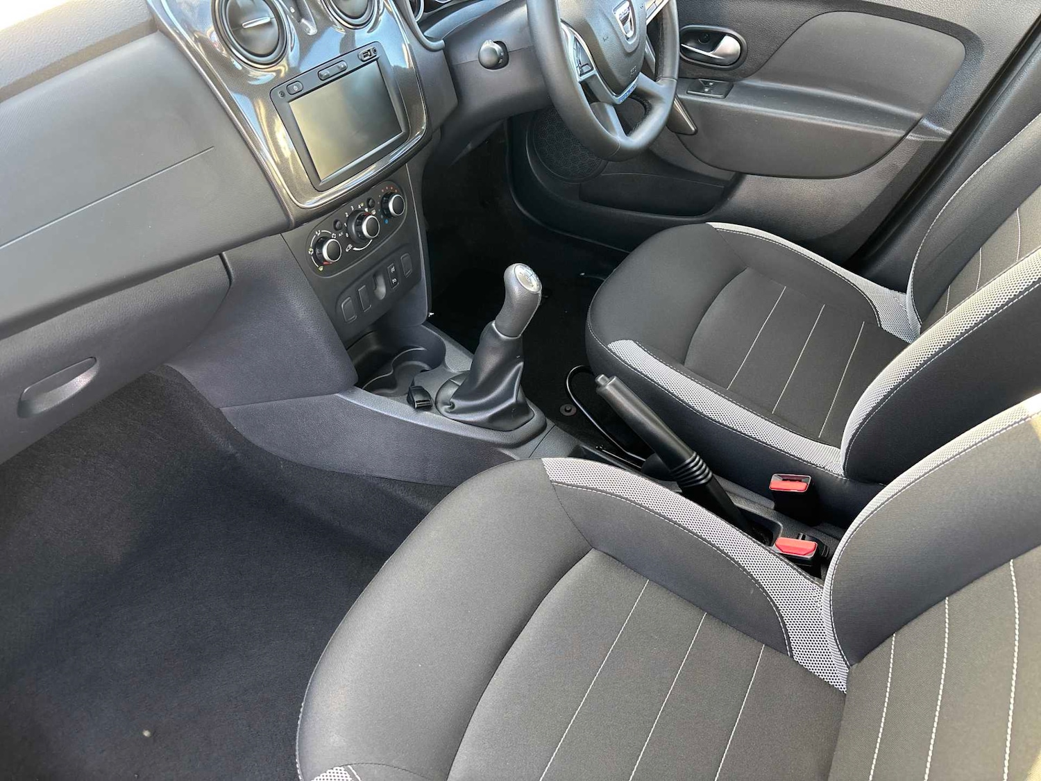 Used Dacia Sandero Stepway 2020 for sale - 76694641: Photo 7