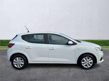 Used Dacia Sandero 2022 for sale - 78540817: Photo