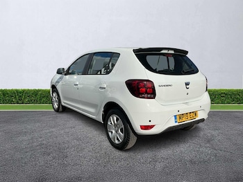 Used Dacia Sandero 2019 for sale - 76047786: Photo 2