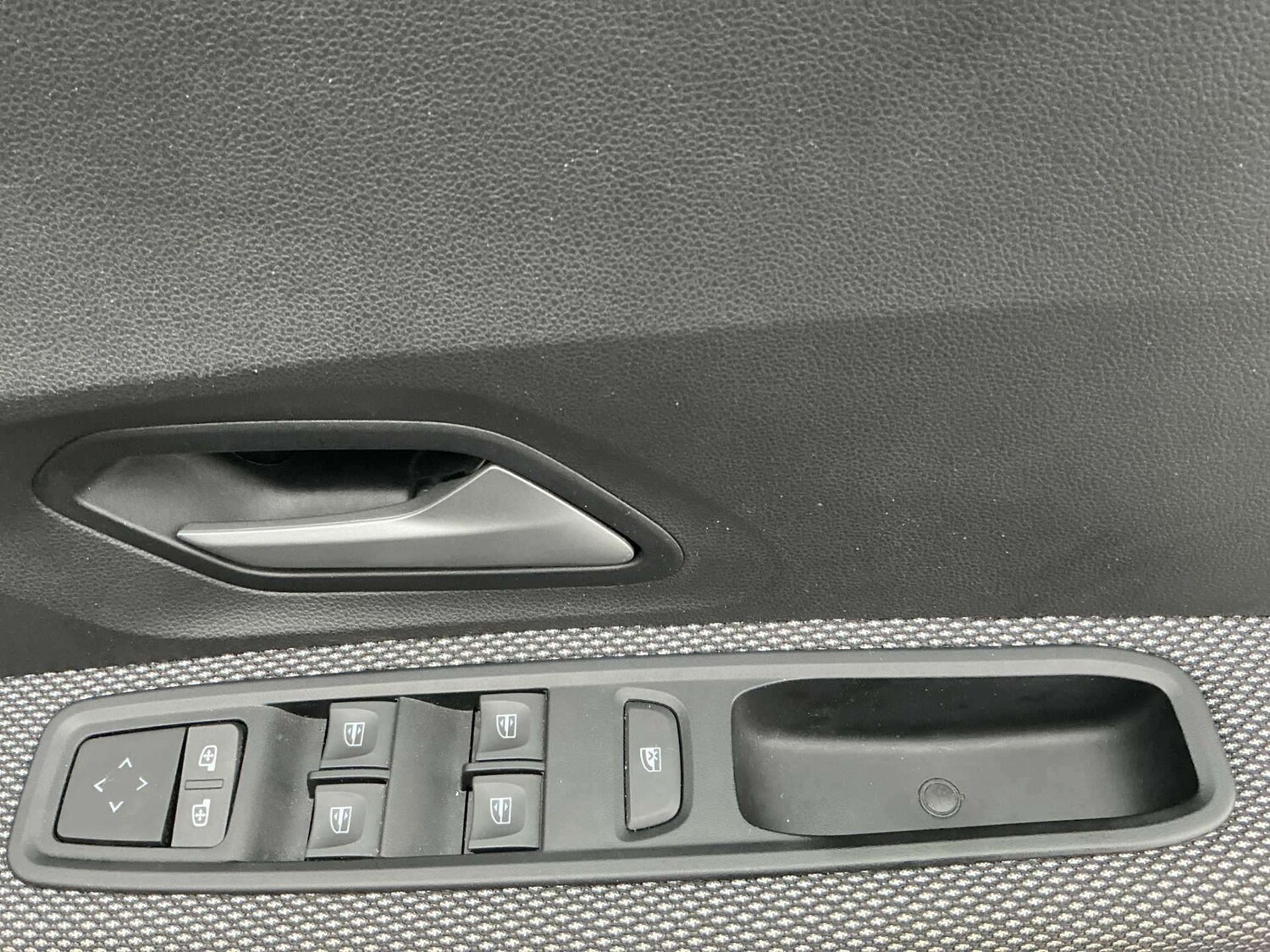 Used Dacia Sandero Stepway 2024 for sale - 77487402: Photo 20