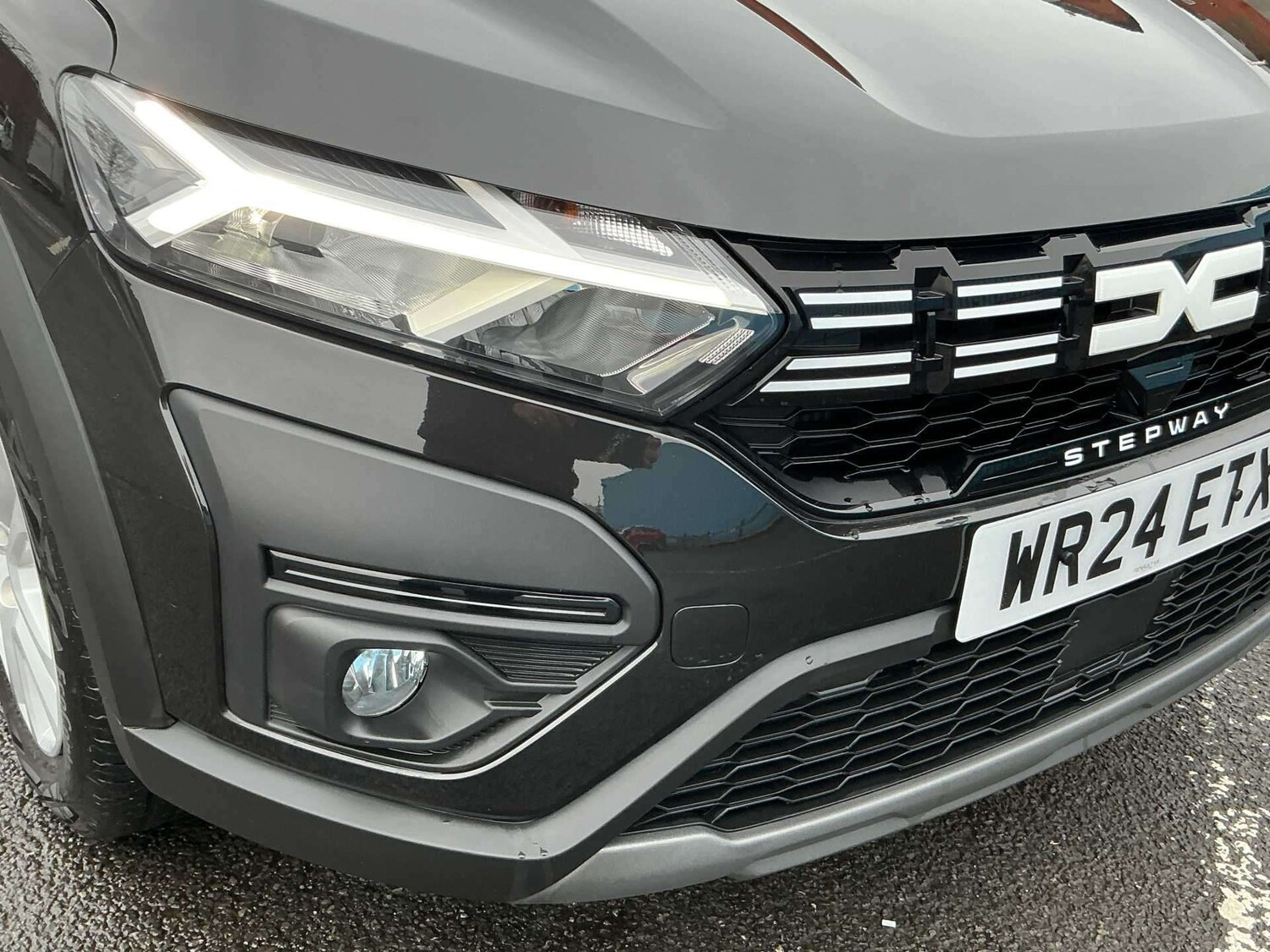 Used Dacia Sandero Stepway 2024 for sale - 77487402: Photo 27