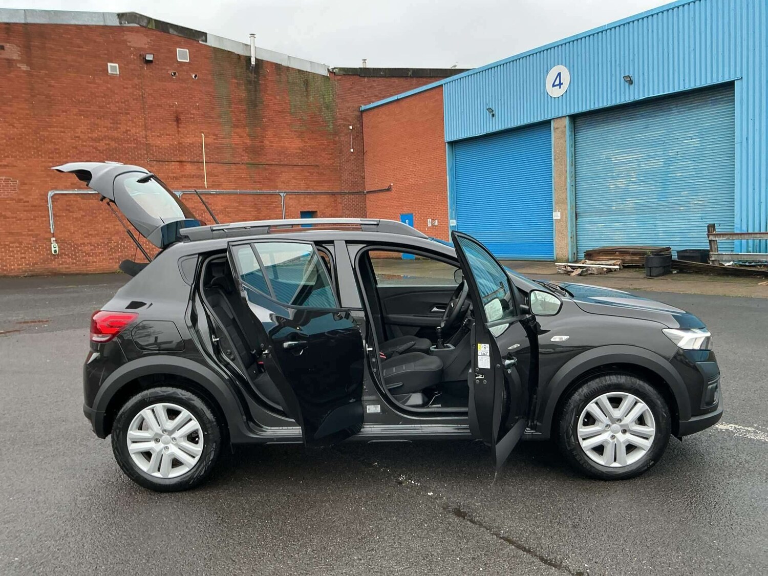 Used Dacia Sandero Stepway 2024 for sale - 77487402: Photo 34