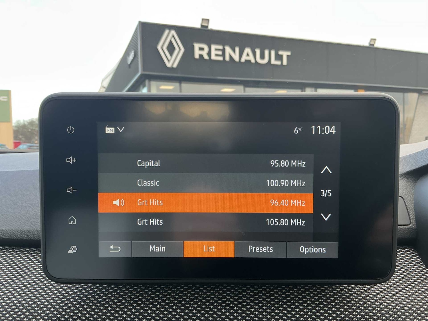 Used Dacia Sandero Stepway 2024 for sale - 76957593: Photo 10