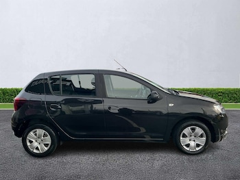 Used Dacia Sandero 2019 for sale - 76237046: Photo 3