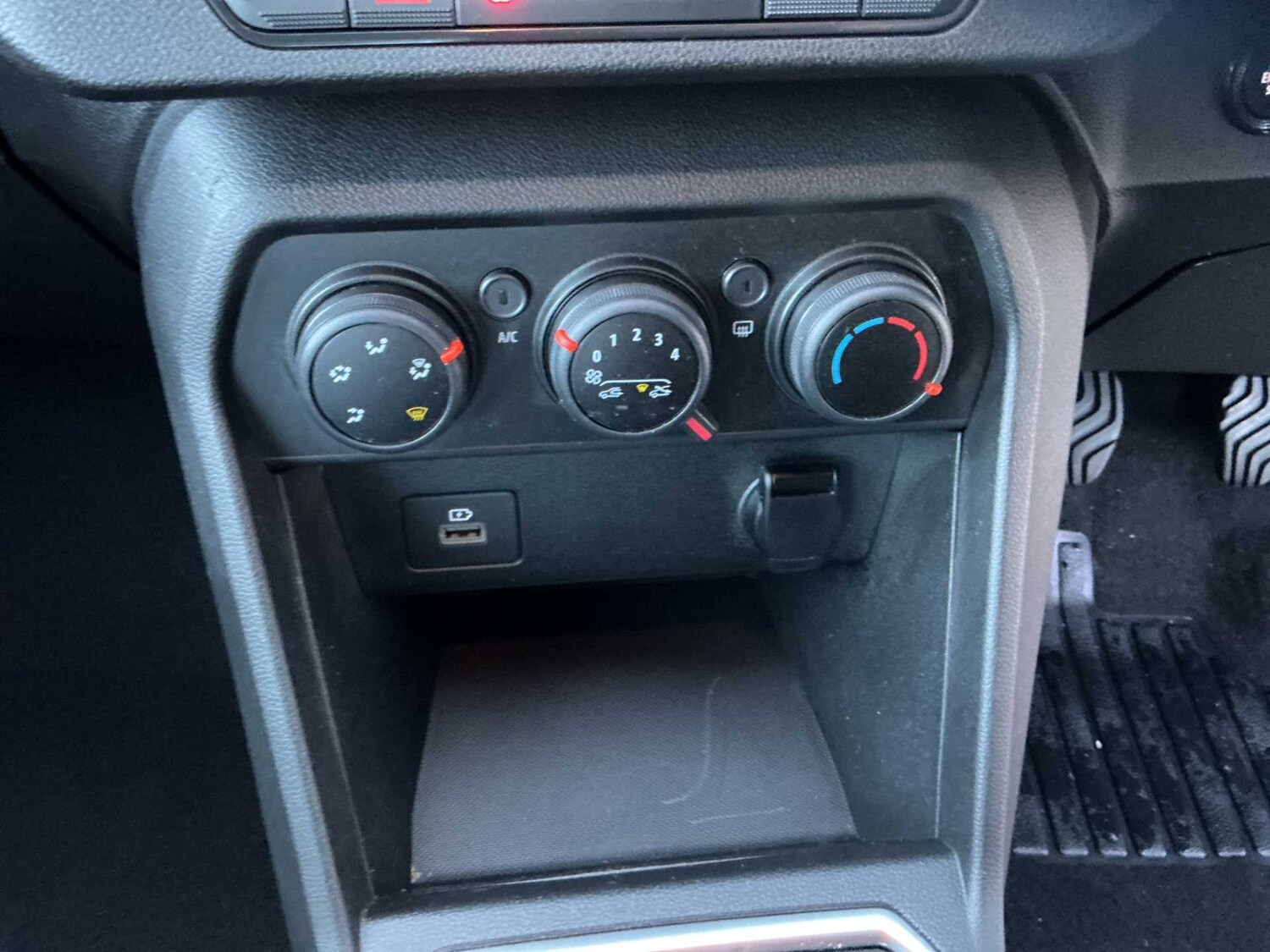 Used Dacia Sandero 2022 for sale - 76382633: Photo 14