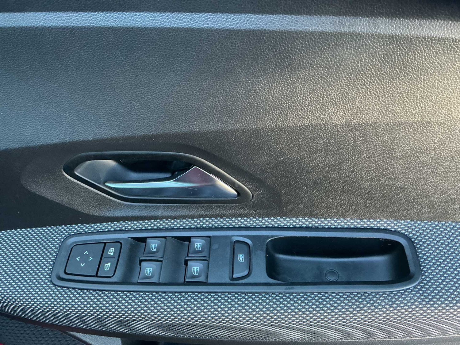 Used Dacia Sandero 2022 for sale - 76382633: Photo 20