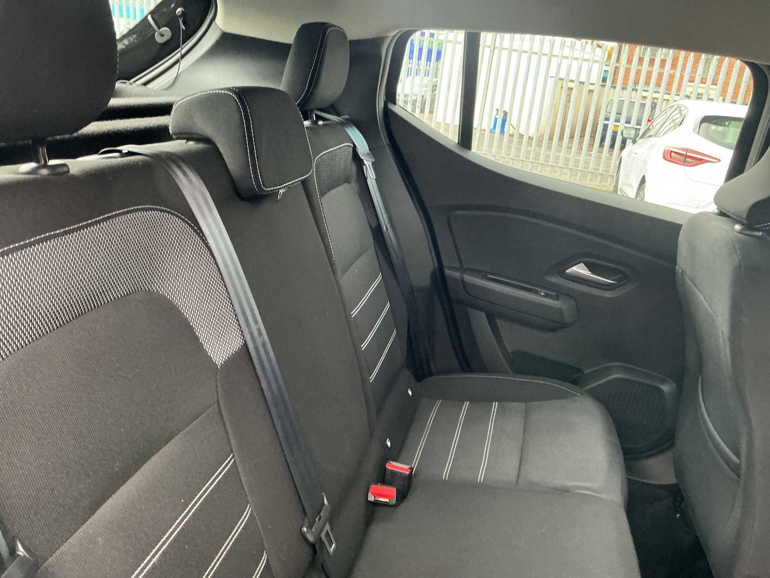 Used Dacia Sandero 2022 for sale - 76464729: Photo 15