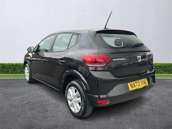 Used Dacia Sandero 2022 for sale - 76464729: Photo