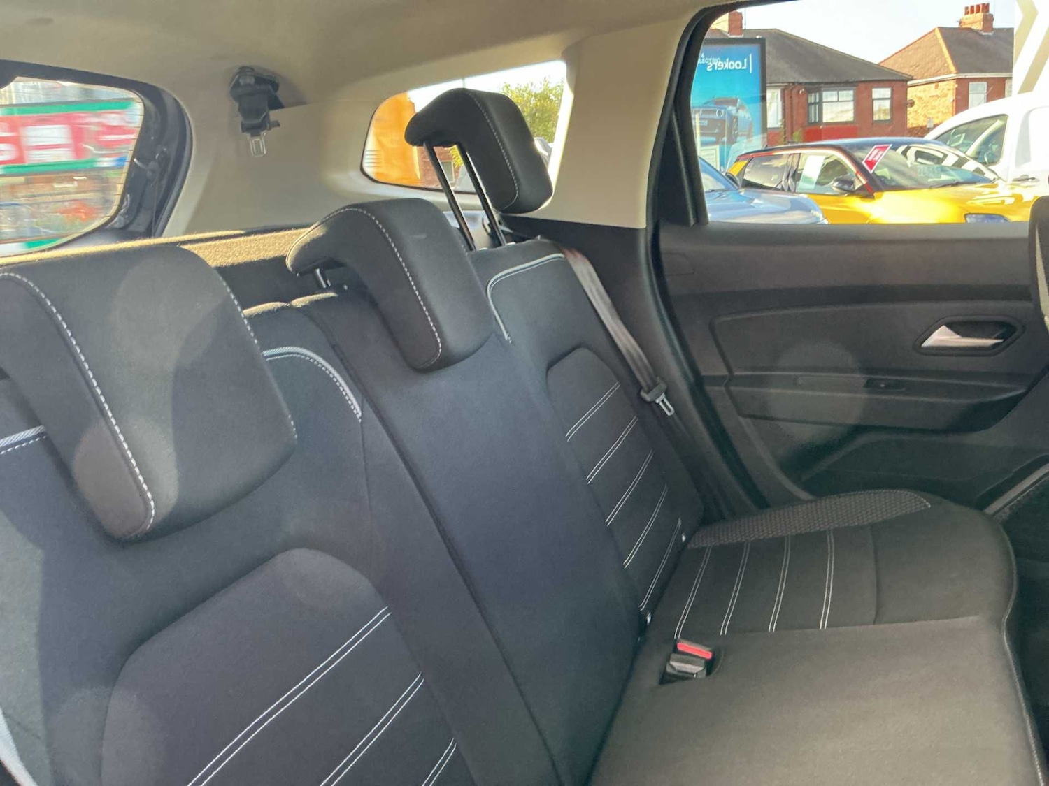 Used Dacia Duster 2022 for sale - 76347008: Photo 15