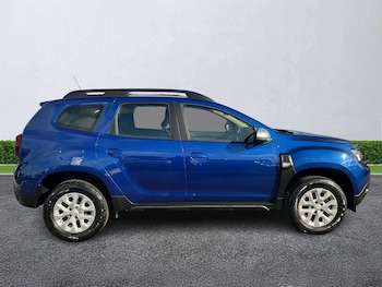 Used Dacia Duster 2022 for sale - 76353663: Photo