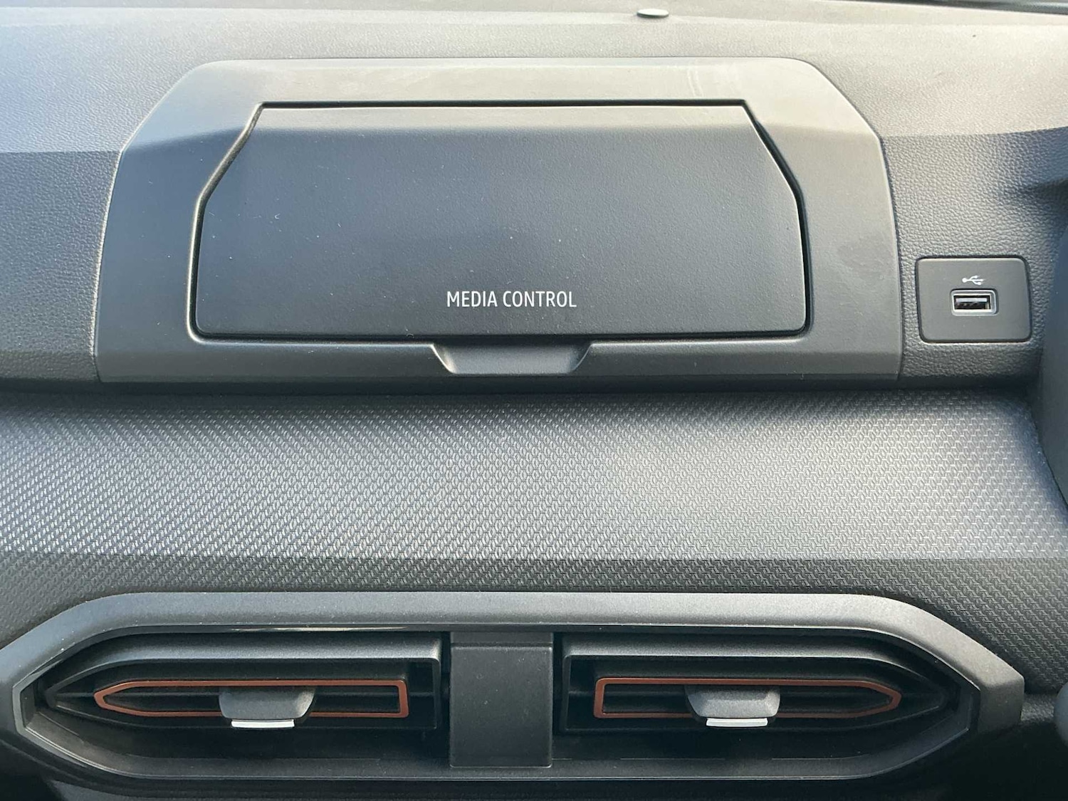 Used Dacia Sandero Stepway 2023 for sale - 78196471: Photo 21