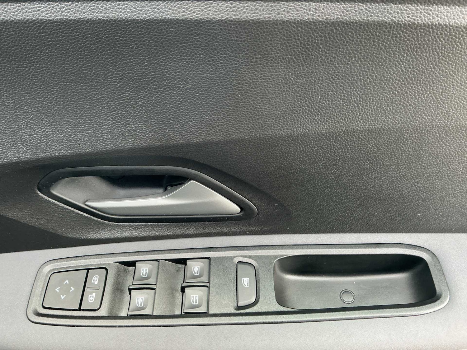 Used Dacia Sandero 2025 for sale - 76007212: Photo 20