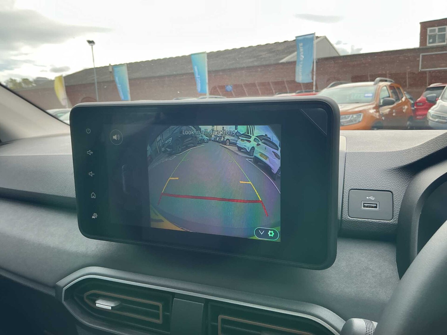 Used Dacia Sandero 2025 for sale - 76007212: Photo 21