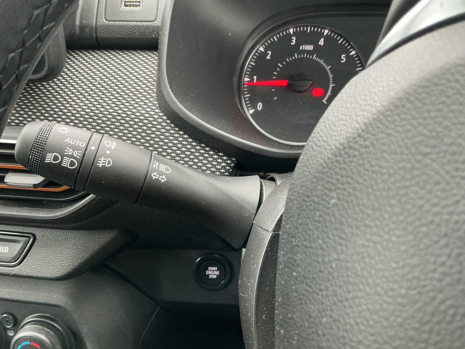 Used Dacia Sandero Stepway 2022 for sale - 78196522: Photo 25