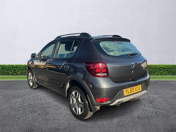 Used Dacia Sandero Stepway 2020 for sale - 76521011: Photo